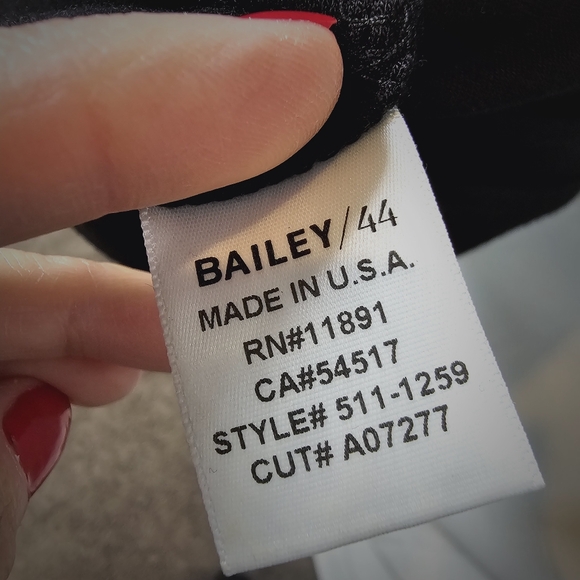 Bailey 44 Black Lace Blocked Sheath Dress. - Picture 15 of 16